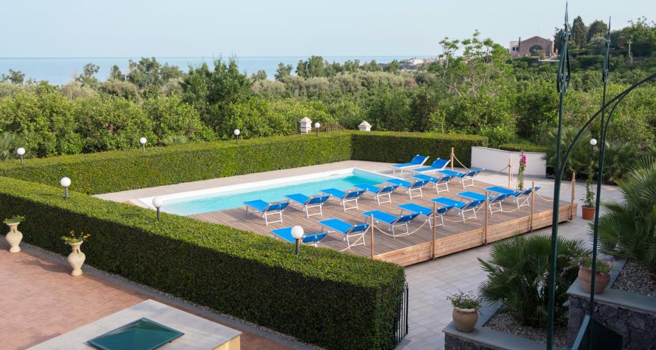 Zahra Agriturismo Acireale Exterior photo
