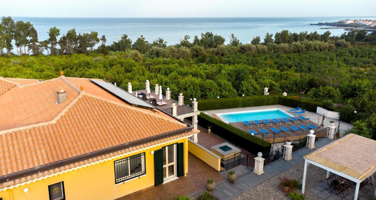Zahra Agriturismo Acireale Exterior photo
